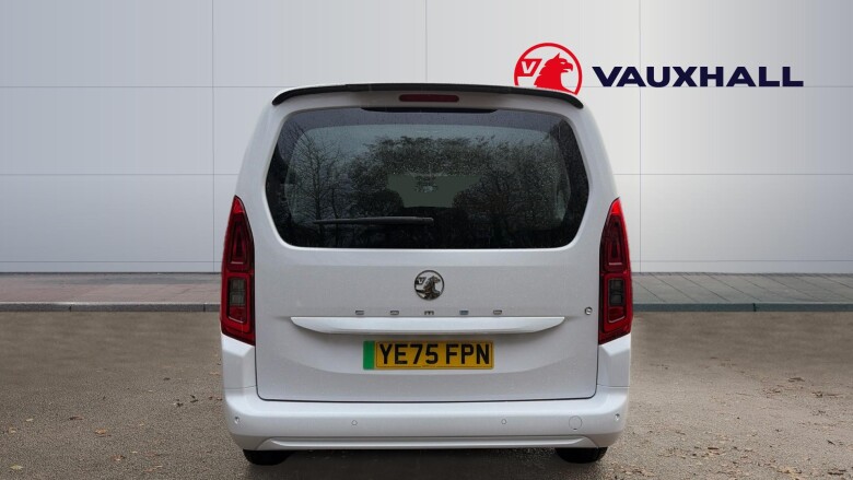 Vauxhall Combo Life 100kW Design XL 52kWh 5dr Auto [7 Seat] Electric Estate